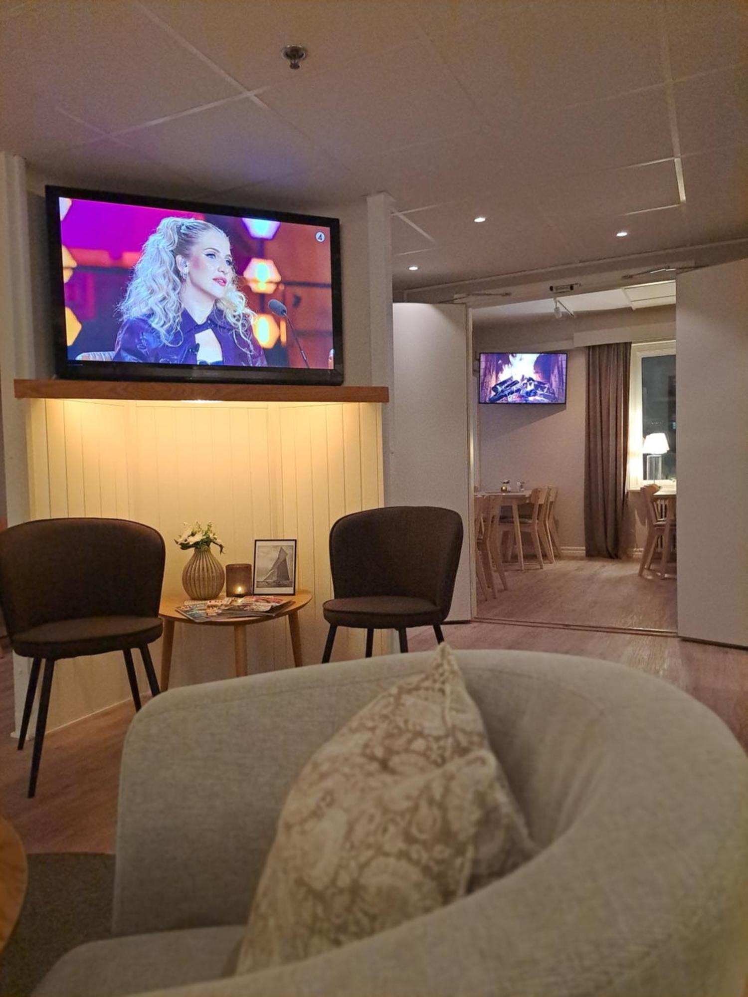 Hotell Radhuset ลืดเชอปิง ภายนอก รูปภาพ